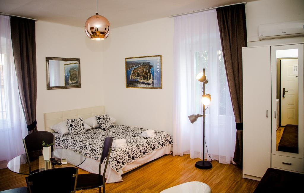 Apartments Branimir Zadar Extérieur photo